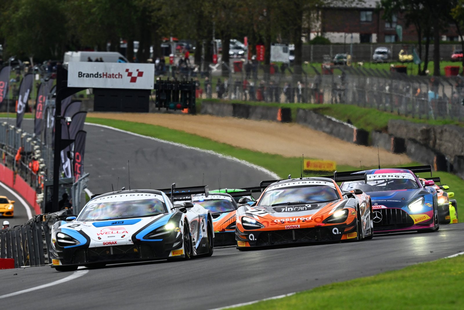 McLaren Artura wins British GT Championship as McLaren customer racing ...